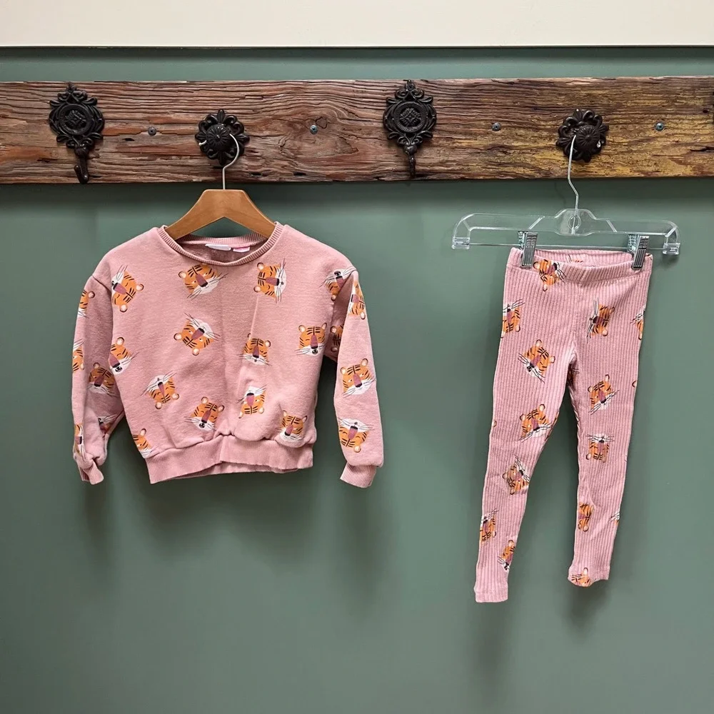Zara Kids Pink Tiger Print Sweatshirt and Ribbed Leggings Set Size 5-6 Years